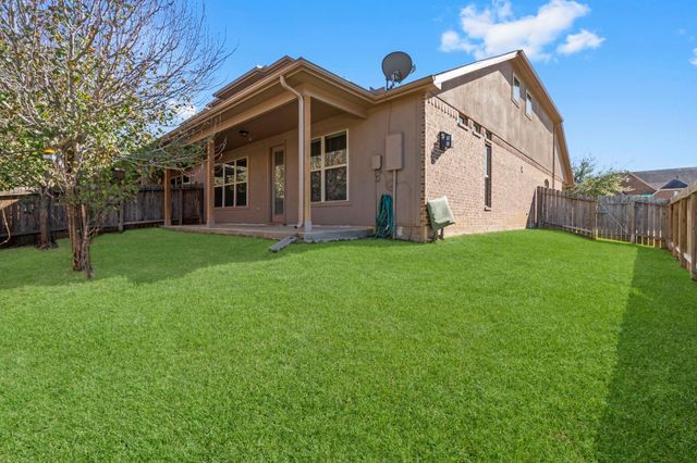 9034 Centennial Drive, Conroe, TX 77384