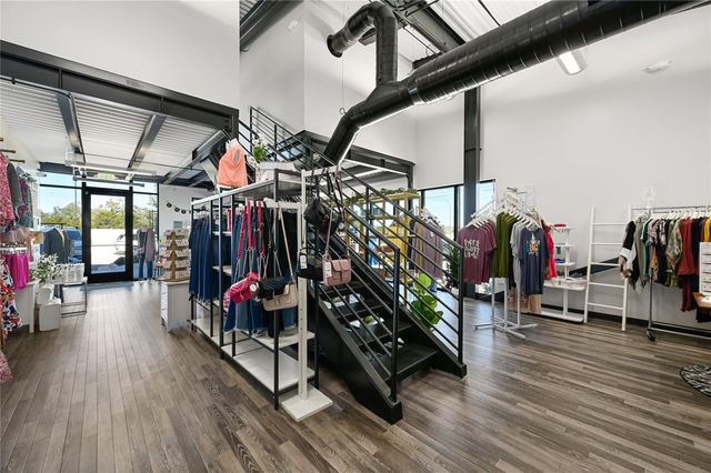 901 N Vista Ridge BLVD 100, Cedar Park, TX 78613