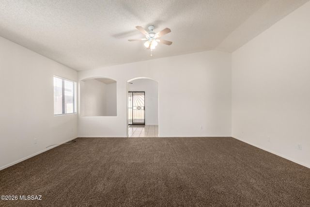 1608 W Mulholland Court, Tucson, AZ 85746