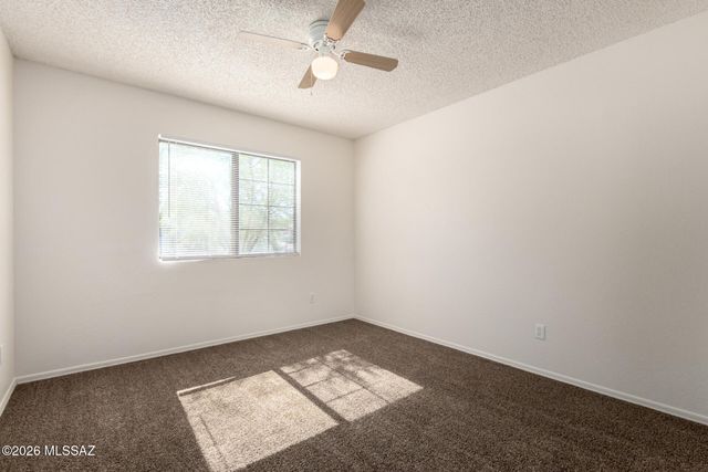 1608 W Mulholland Court, Tucson, AZ 85746