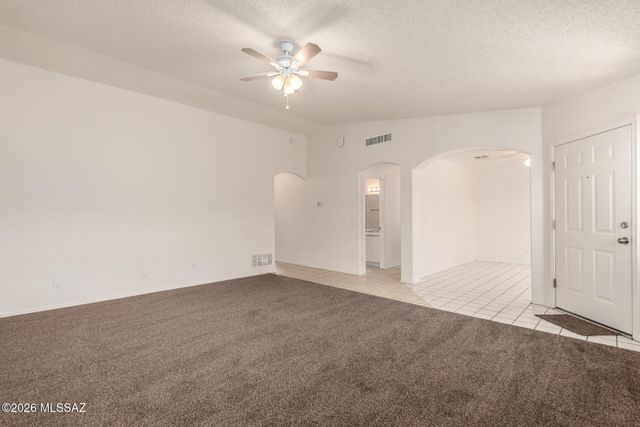 1608 W Mulholland Court, Tucson, AZ 85746