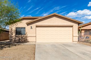 1608 W Mulholland Court, Tucson, AZ 85746