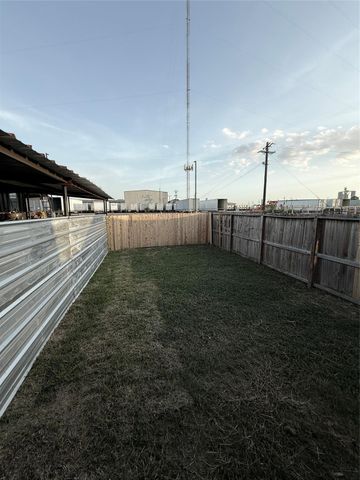 2626 1/2 Ivy Street, Houston, TX 77026