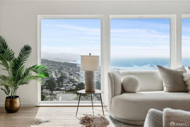 146 Beachview Avenue, Pacifica, CA 94044