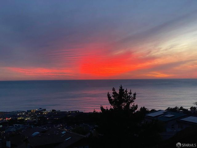 146 Beachview Avenue, Pacifica, CA 94044