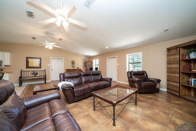 15256 County Road 343, Tyler, TX 75708