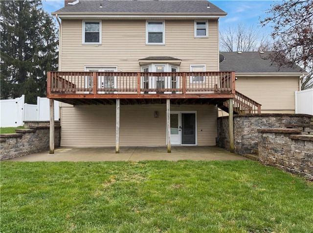 3345 Lake Shore Drive, Blue Springs, MO 64014