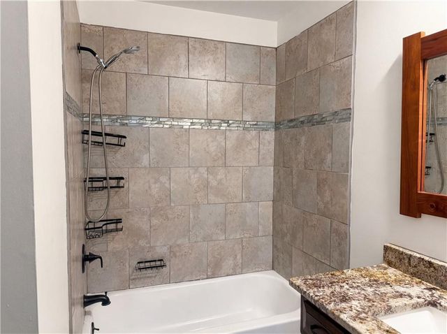 3345 Lake Shore Drive, Blue Springs, MO 64014