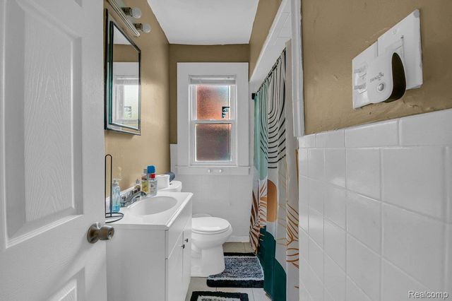 14040 Asbury Park, Detroit, MI 48227