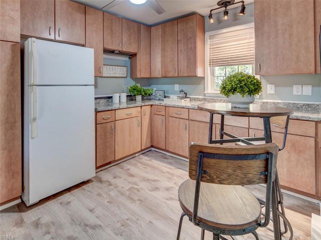 24233 Bush Creek CIR, Carrollton, VA 23314