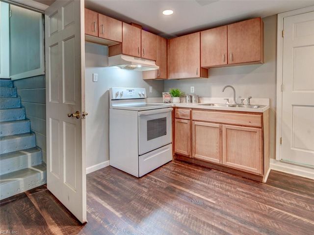 24233 Bush Creek CIR, Carrollton, VA 23314