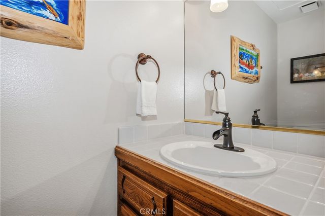27392 Peninsula Drive, Lake Arrowhead, CA 92352