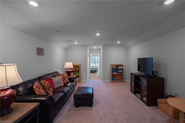 5424 Quartz Avenue, Clemmons, NC 27012