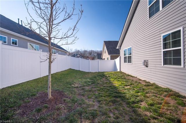 5424 Quartz Avenue, Clemmons, NC 27012