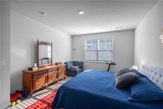 5424 Quartz Avenue, Clemmons, NC 27012