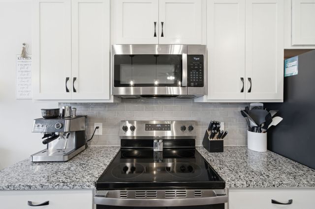 753 Gleason Dr, Clarksville, TN 37042