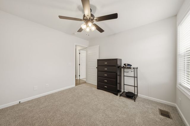753 Gleason Dr, Clarksville, TN 37042