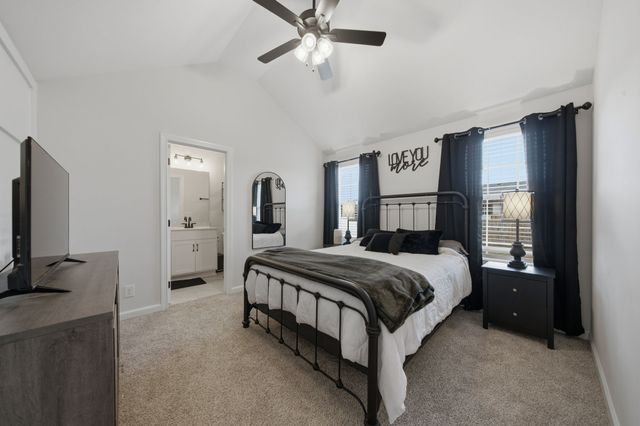 753 Gleason Dr, Clarksville, TN 37042