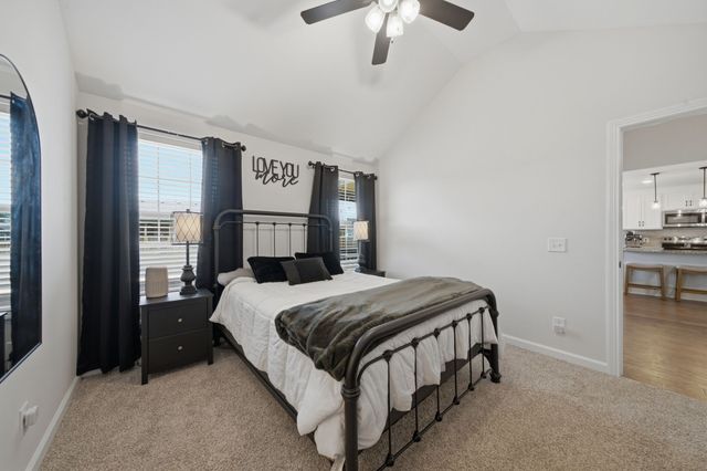753 Gleason Dr, Clarksville, TN 37042