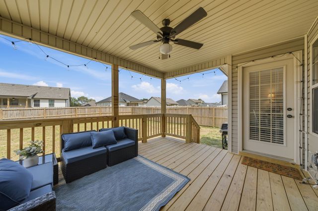 753 Gleason Dr, Clarksville, TN 37042
