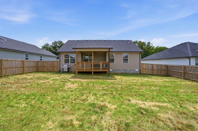 753 Gleason Dr, Clarksville, TN 37042
