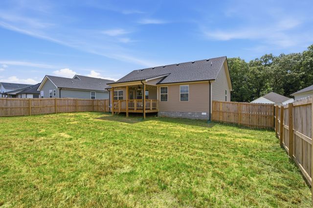 753 Gleason Dr, Clarksville, TN 37042