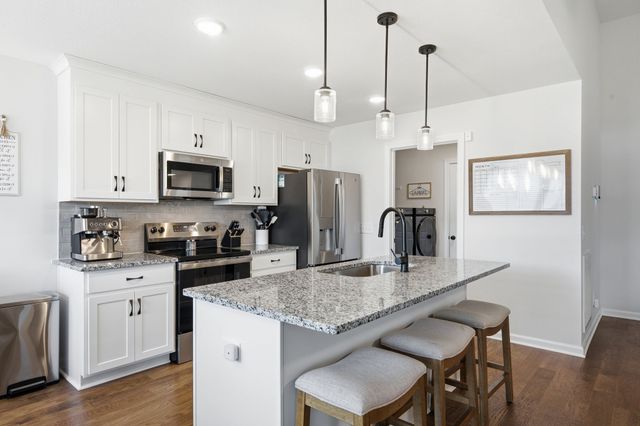 753 Gleason Dr, Clarksville, TN 37042
