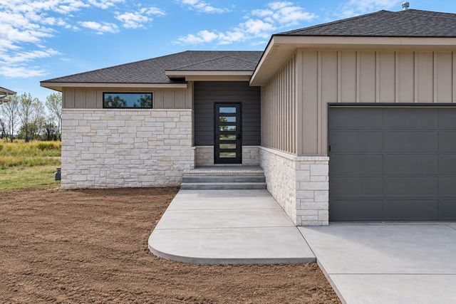 5861 N St. Paul Ct., Wichita, KS 67204