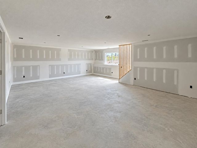 5861 N St. Paul Ct., Wichita, KS 67204
