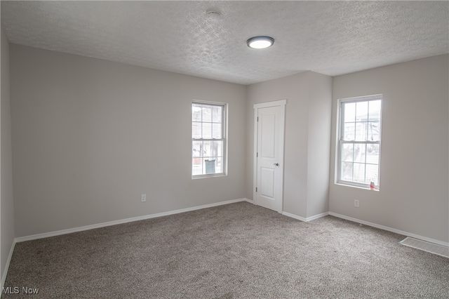 834 Walnut Road SE, Massillon, OH 44646