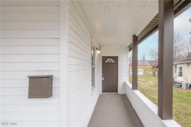 834 Walnut Road SE, Massillon, OH 44646