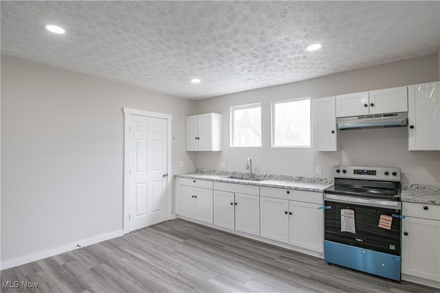 834 Walnut Road SE, Massillon, OH 44646