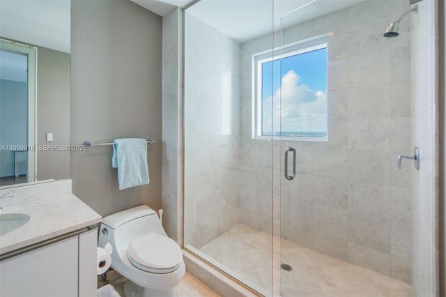 16047 Collins Avenue 3204, Sunny Isles Beach, FL 33160