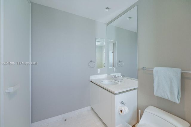 16047 Collins Avenue 3204, Sunny Isles Beach, FL 33160