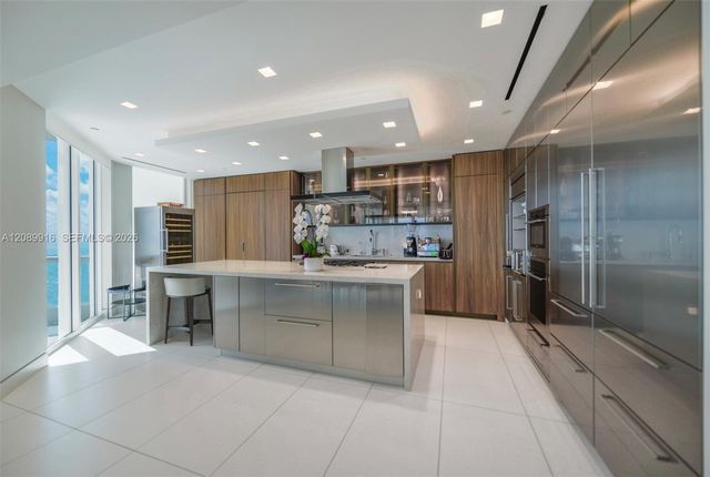 16047 Collins Avenue 3204, Sunny Isles Beach, FL 33160
