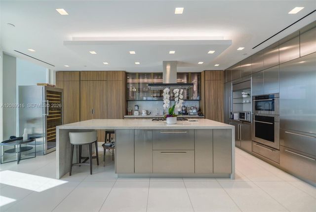 16047 Collins Avenue 3204, Sunny Isles Beach, FL 33160
