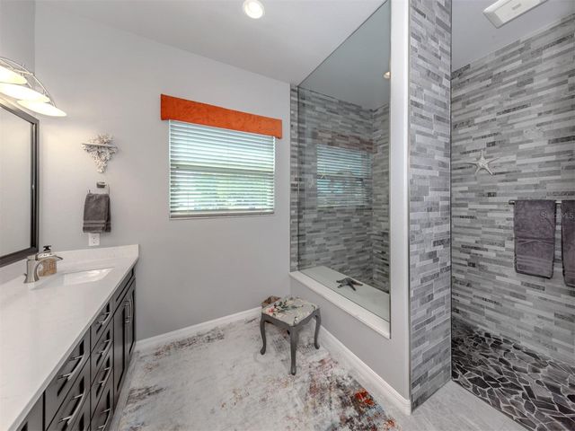 1109 THE RIALTO, Venice, FL 34285