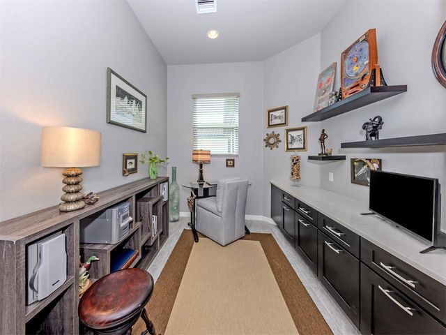 1109 THE RIALTO, Venice, FL 34285