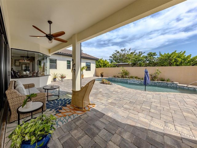 1109 THE RIALTO, Venice, FL 34285