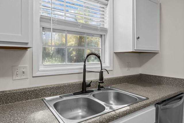 411 Fletcher Lane, Walterboro, SC 29488