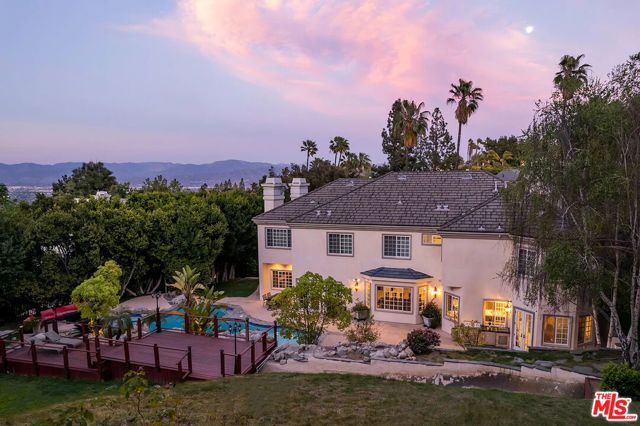 14132 Beresford Road, Beverly Hills, CA 90210