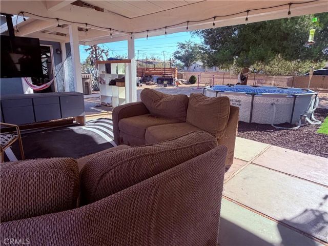 10623 4th, Hesperia, CA 92345