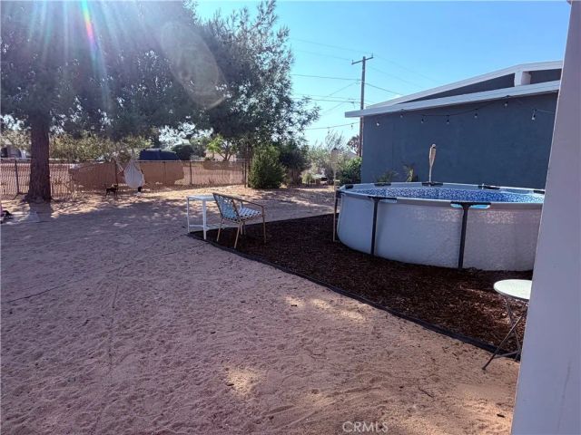 10623 4th, Hesperia, CA 92345