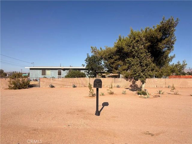10623 4th, Hesperia, CA 92345