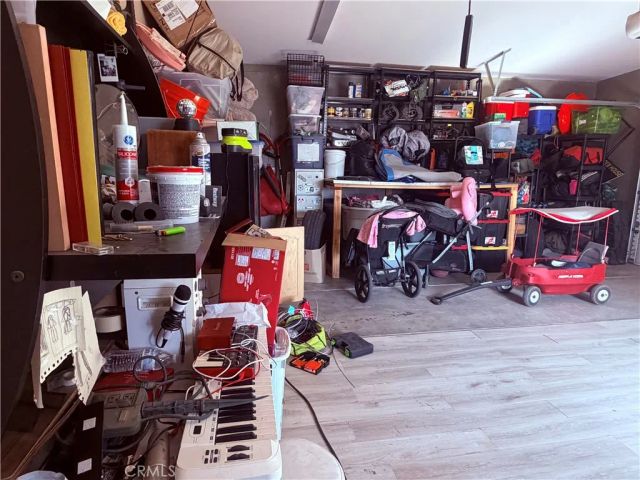10623 4th, Hesperia, CA 92345