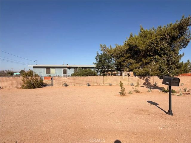10623 4th, Hesperia, CA 92345