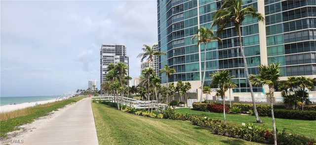 4651 Gulf Shore BLVD N 1102, Naples, FL 34103