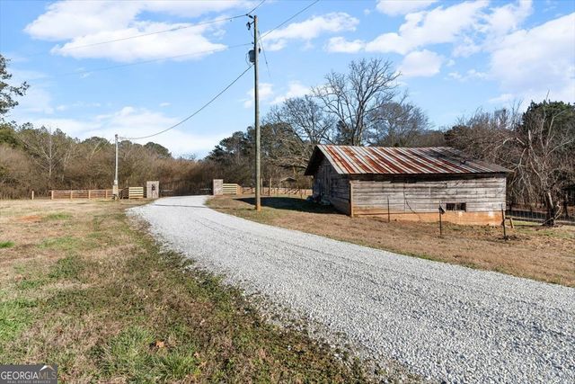 80 Hand Road, Bowdon, GA 30108