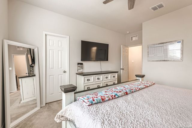 721 Sweetgrass, New Braunfels, TX 78130