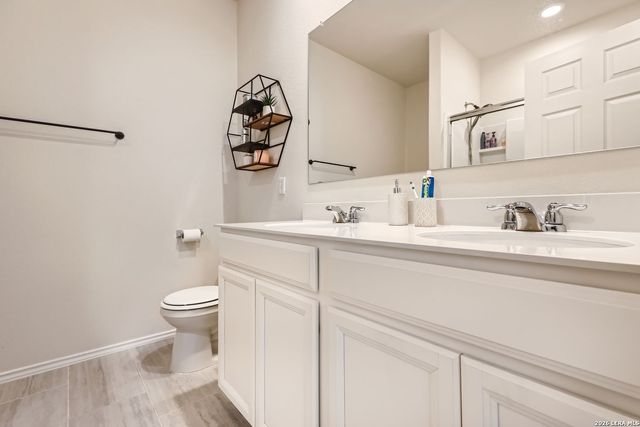 721 Sweetgrass, New Braunfels, TX 78130